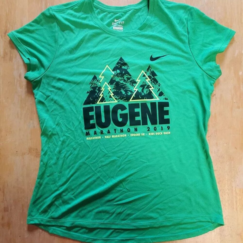 Eugene Marathon 2019 Nike Dri-Fit Womens Size L Large Shirt T-Shirt Run Oregon